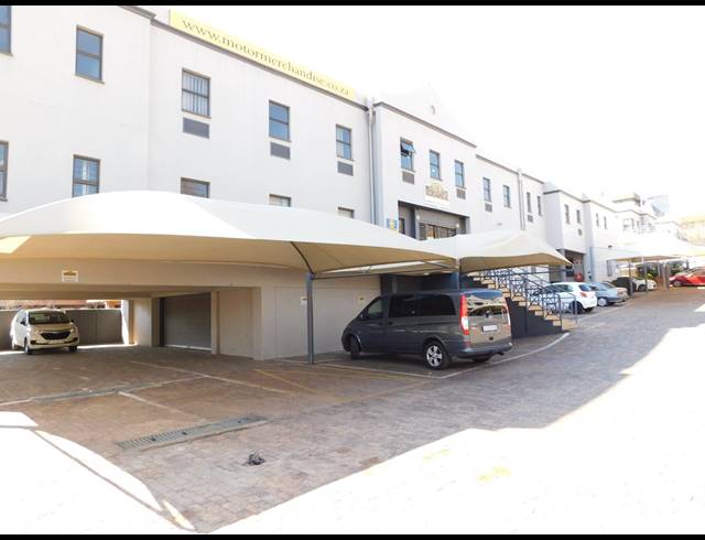 750M² OFFICE FOR SALE IN FERNDALE